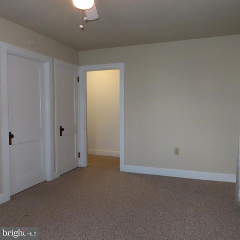 304 S COLDBROOK, Chambersburg, PA 17201