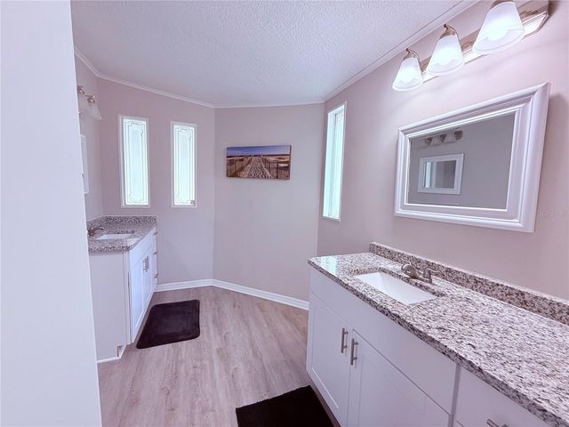 18104 NE 143RD AVENUE, Waldo, FL 32694