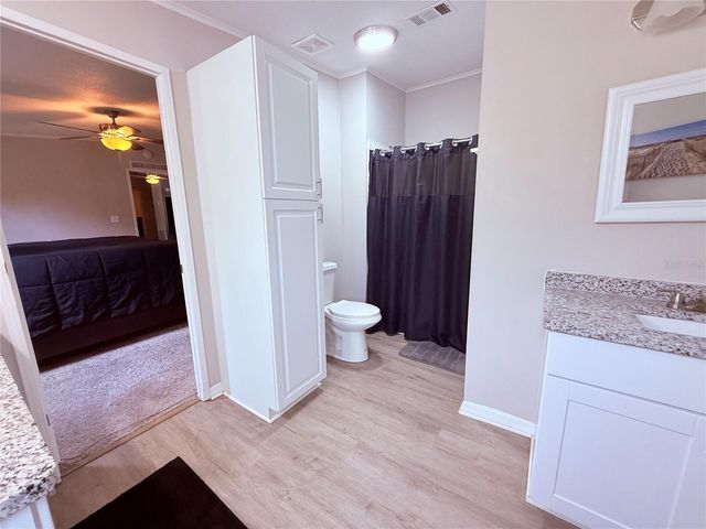 18104 NE 143RD AVENUE, Waldo, FL 32694