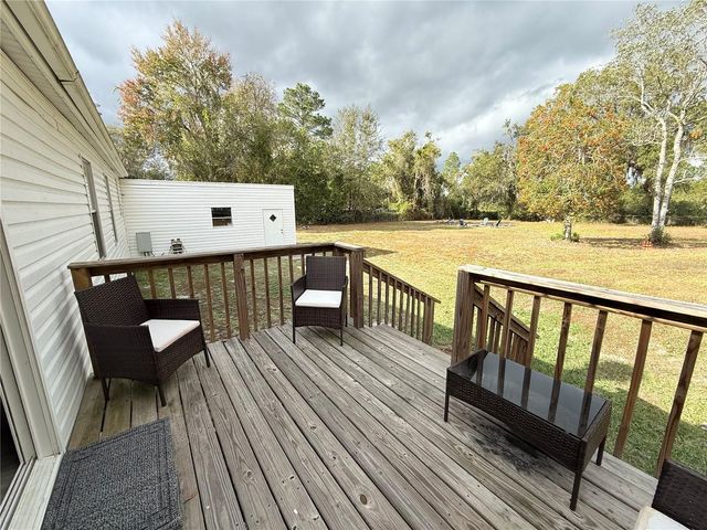 18104 NE 143RD AVENUE, Waldo, FL 32694
