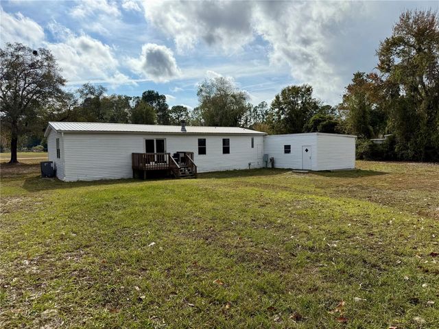 18104 NE 143RD AVENUE, Waldo, FL 32694