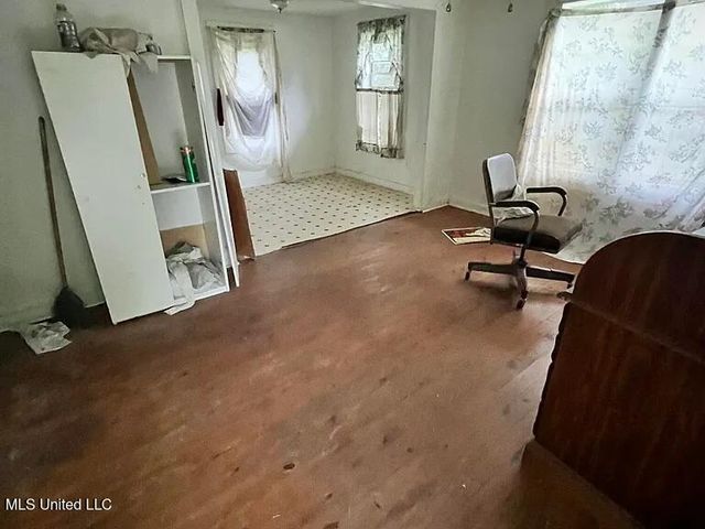 1911 Gordon Street, Jackson, MS 39203