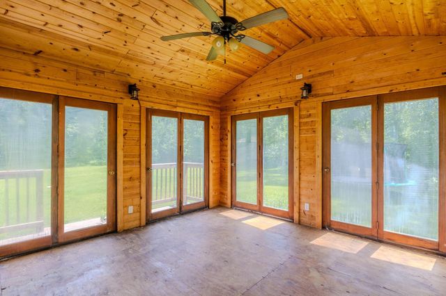 24589 498th Street, Helga Twp, MN 56601