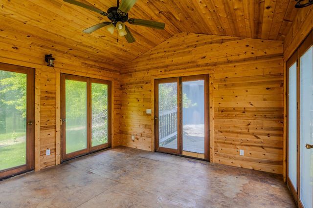 24589 498th Street, Helga Twp, MN 56601