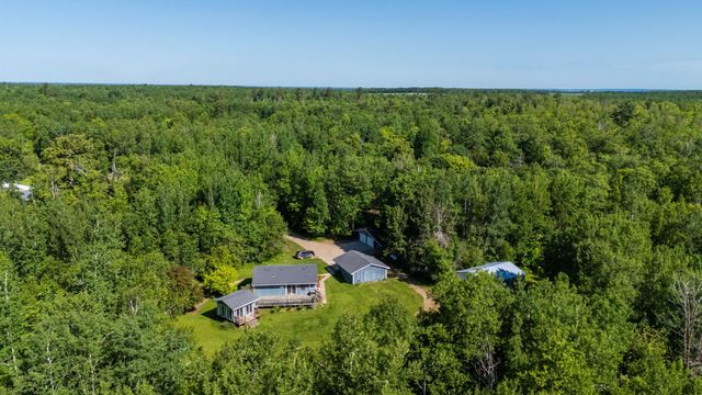 24589 498th Street, Helga Twp, MN 56601