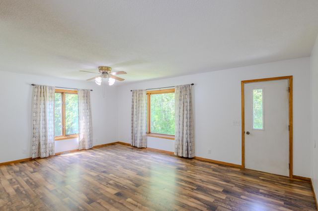 24589 498th Street, Helga Twp, MN 56601