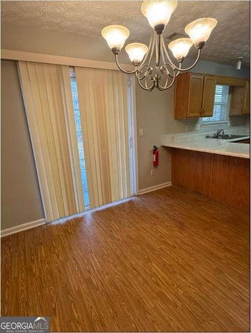 5548 Pineridge Court, Forest Park, GA 30297