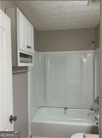 5548 Pineridge Court, Forest Park, GA 30297