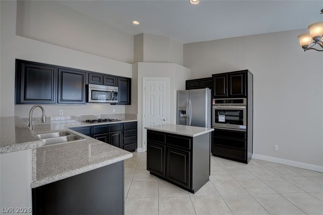 2121 Arpeggio Avenue, Henderson, NV 89052