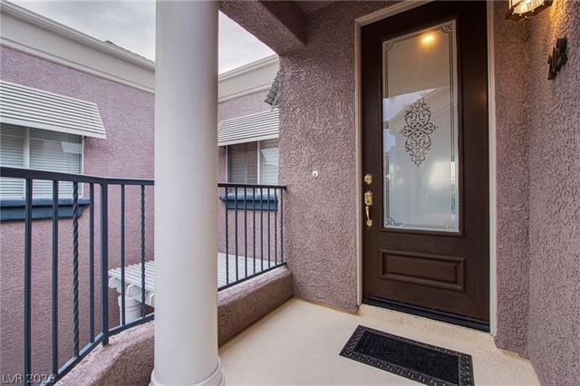 9116 Vista Greens Way 102, Las Vegas, NV 89134