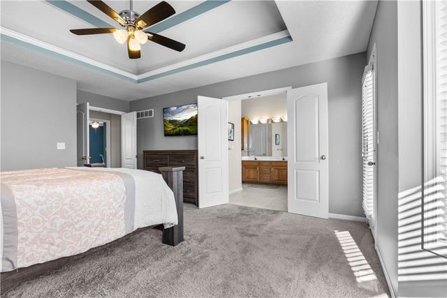 2349 SW Feather Ridge Road, Lee's Summit, MO 64082