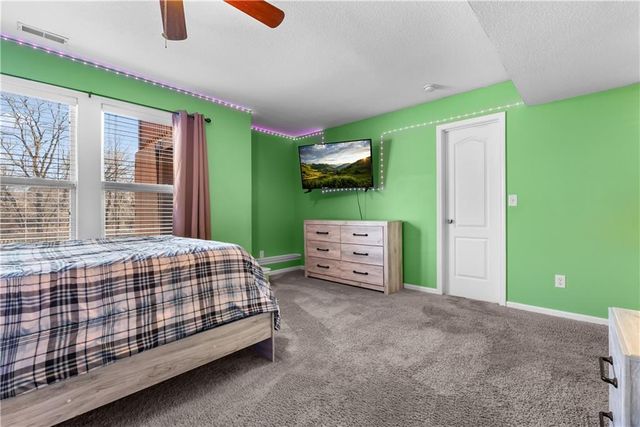 2349 SW Feather Ridge Road, Lee's Summit, MO 64082