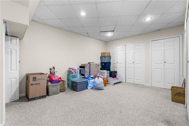 2349 SW Feather Ridge Road, Lee's Summit, MO 64082