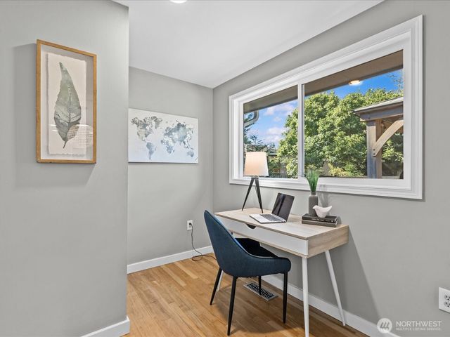 22628 87th Avenue W, Edmonds, WA 98026