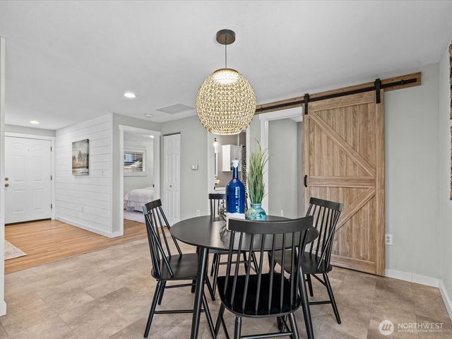 22628 87th Avenue W, Edmonds, WA 98026