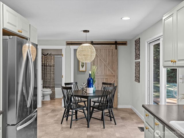 22628 87th Avenue W, Edmonds, WA 98026
