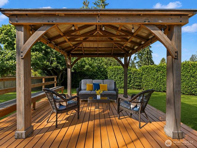 22628 87th Avenue W, Edmonds, WA 98026