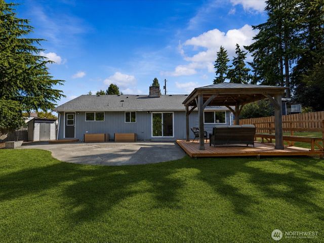 22628 87th Avenue W, Edmonds, WA 98026