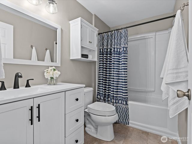 22628 87th Avenue W, Edmonds, WA 98026