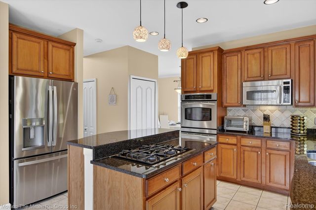 13117 Vista Drive, Van Buren Charter Township, MI 48111