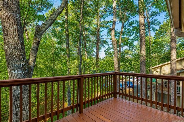 19 Vaqueria Lane, Hot Springs Village, AR 71909