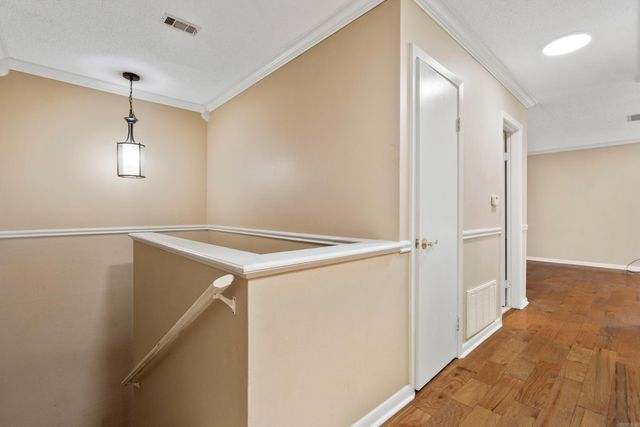 19 Vaqueria Lane, Hot Springs Village, AR 71909