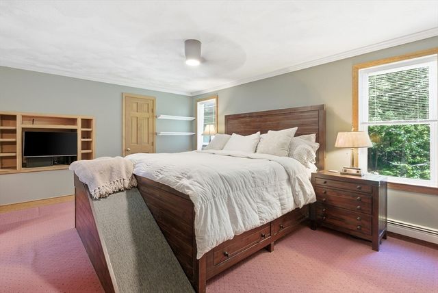 649 Concord Rd, Marlborough, MA 01752