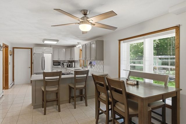 649 Concord Rd, Marlborough, MA 01752