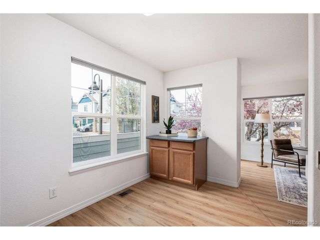 23501 Alamo Pl A, Aurora, CO 80016