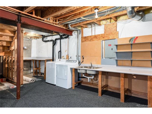 23501 Alamo Pl A, Aurora, CO 80016