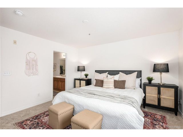 23501 Alamo Pl A, Aurora, CO 80016