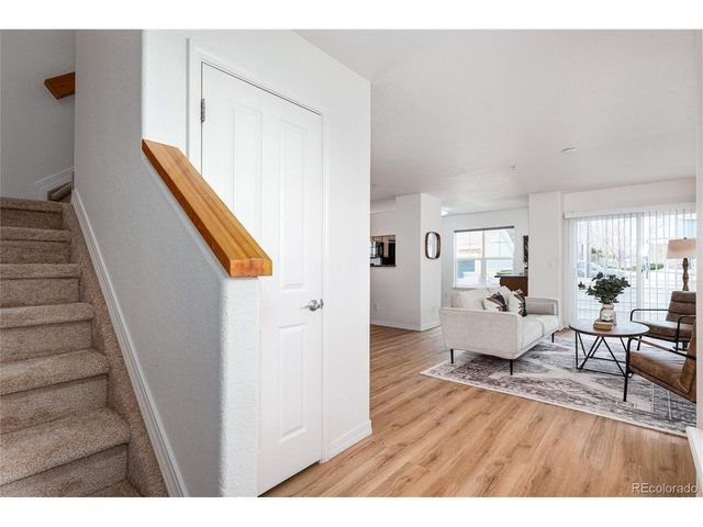 23501 Alamo Pl A, Aurora, CO 80016