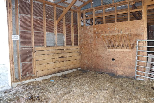 5256 Newton Road, Mansfield, MO 65704