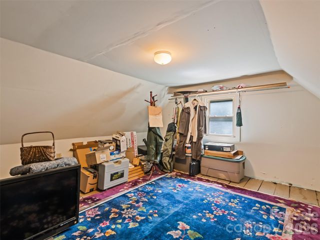 647 Indian Springs Road, Clyde, NC 28721
