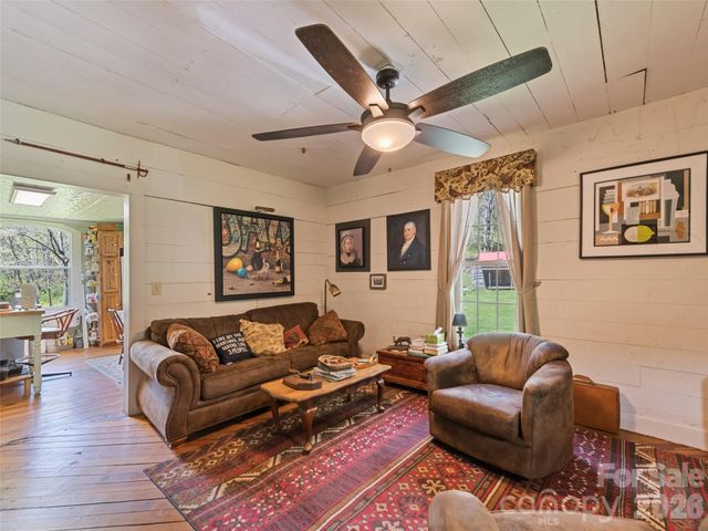 647 Indian Springs Road, Clyde, NC 28721