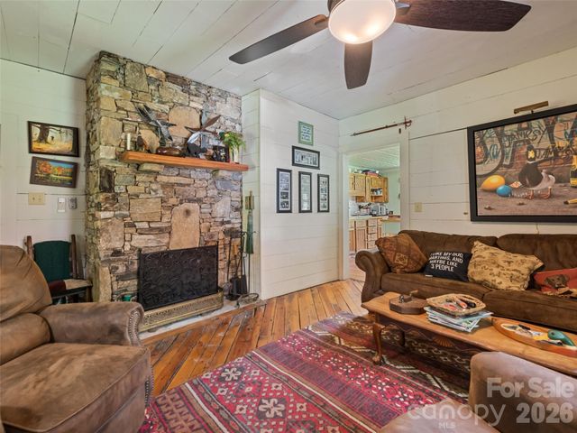 647 Indian Springs Road, Clyde, NC 28721