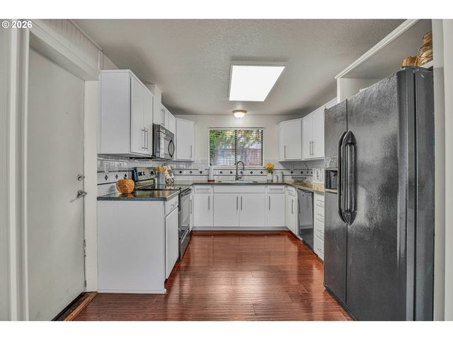 14315 Sw 112TH Ave, Tigard, OR 97224
