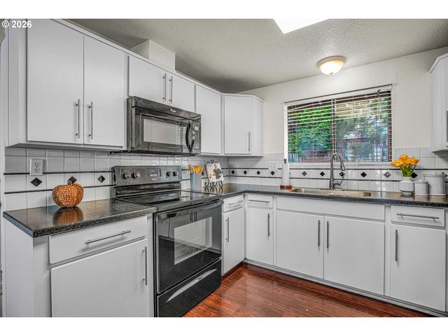 14315 Sw 112TH Ave, Tigard, OR 97224