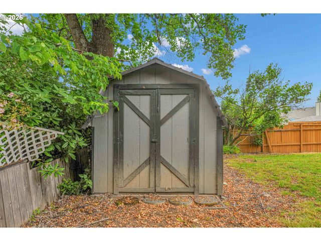 14315 Sw 112TH Ave, Tigard, OR 97224