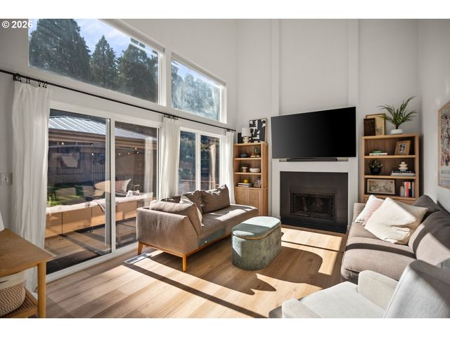 9290 Sw STONO Dr, Tualatin, OR 97062