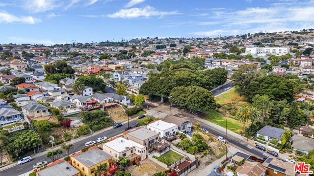 878 W 21st Street, San Pedro, CA 90007