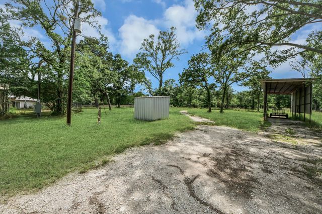 1311 Scroggins Lane, Waller, TX 77484