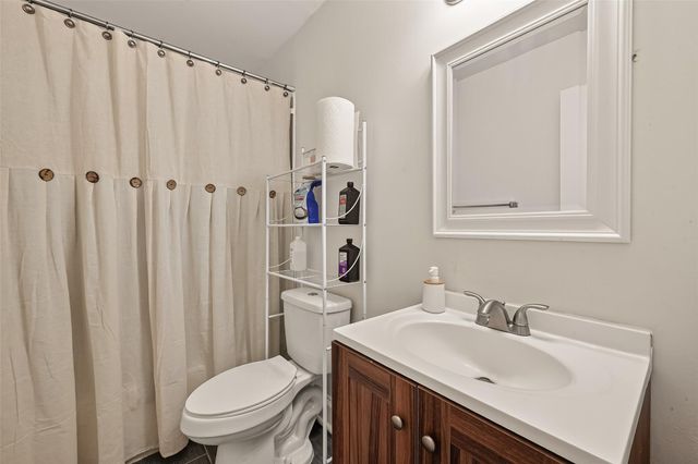 2267 Triway Lane 231, Houston, TX 77043