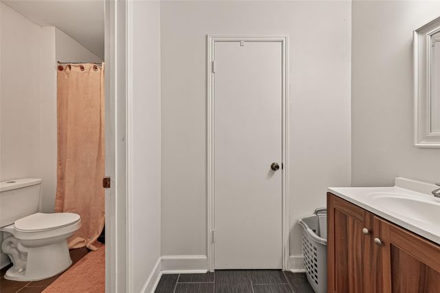 2267 Triway Lane 231, Houston, TX 77043