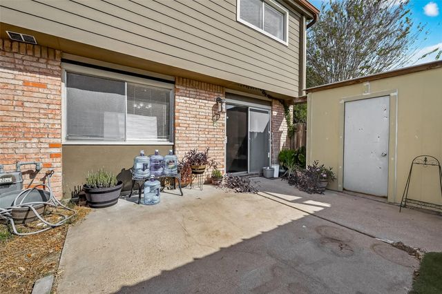 2267 Triway Lane 231, Houston, TX 77043