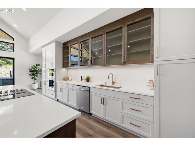 225 HAM Rd, Amboy, WA 98601