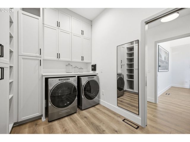 225 HAM Rd, Amboy, WA 98601