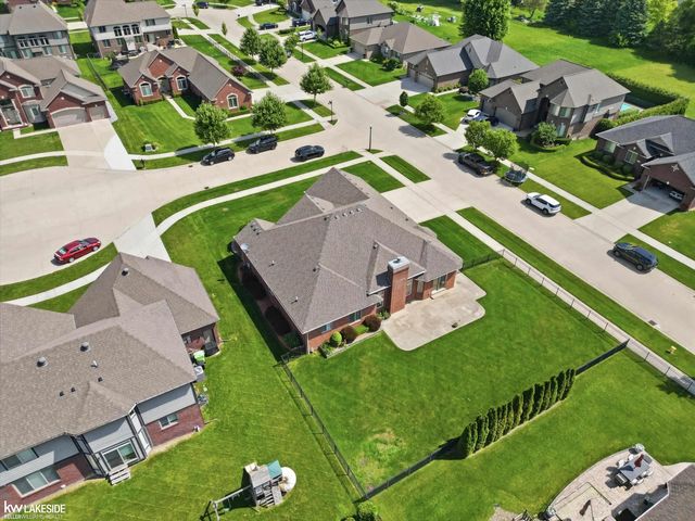 15408 Prentice Court, Macomb Twp, MI 48042