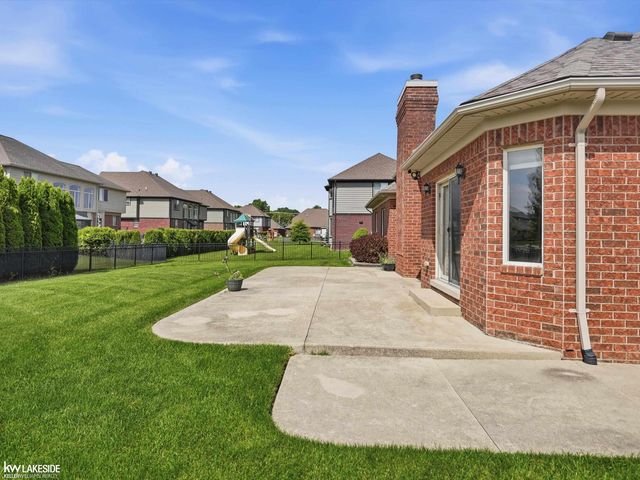 15408 Prentice Court, Macomb Twp, MI 48042