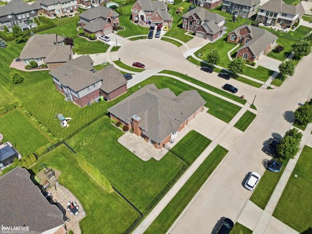 15408 Prentice Court, Macomb Twp, MI 48042